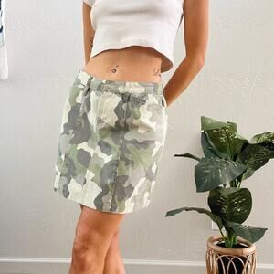Vintage Y2K 2001 Camo Printed Mini Skirt Old Navy